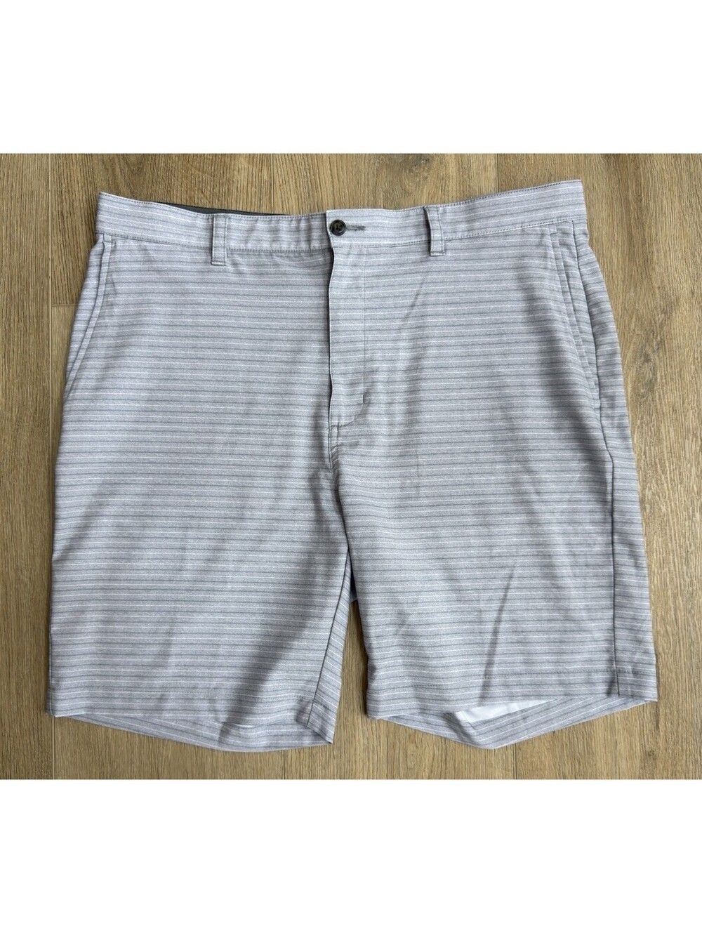 Ben Hogan Golf Shorts Mens 38 Blue Gray Striped Performance Stretch Flat Front